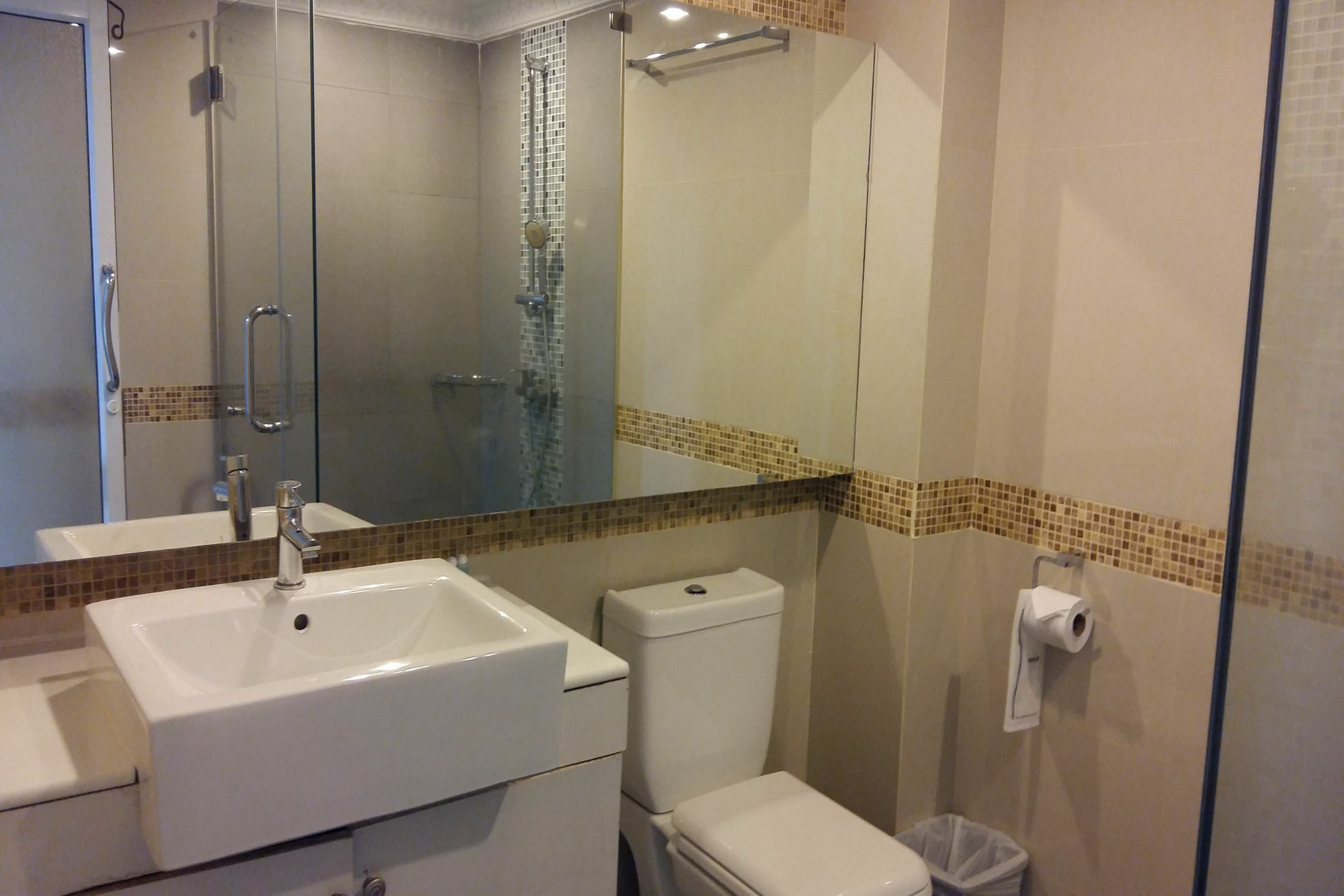 Pattaya International Lodge المظهر الخارجي الصورة